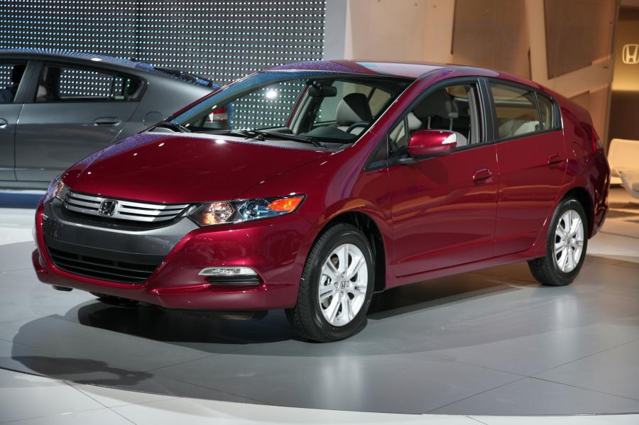  Honda Insight 2010 года  (фото 35 из 84)